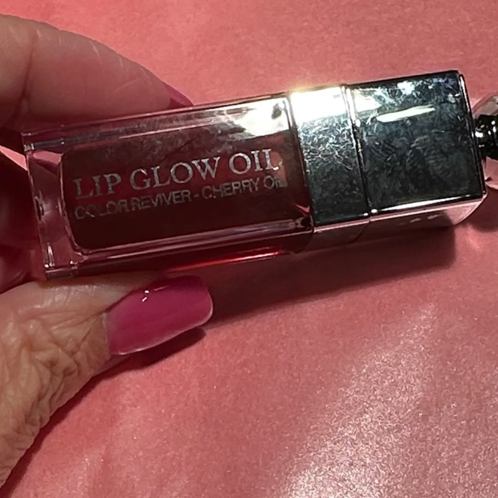 Dior chic pouch